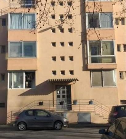 ארל Appartement Aux Alyscamps 2, Climatisation, Wifi, Parking מראה חיצוני תמונה